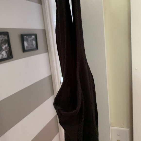 Sleeveless Ruffle Blouse - Picture 5 of 5